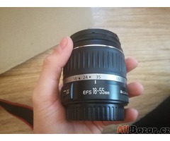 Canon EOS 50D + Canon EFS 18-50mm 0.28m/0.9ft