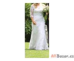 Krásné krajkové svatební šaty Natali Bridal