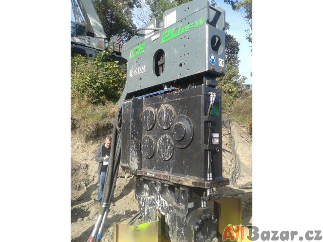 Used vibro hammer ICE 20 RFW to work on a crane or piling rig