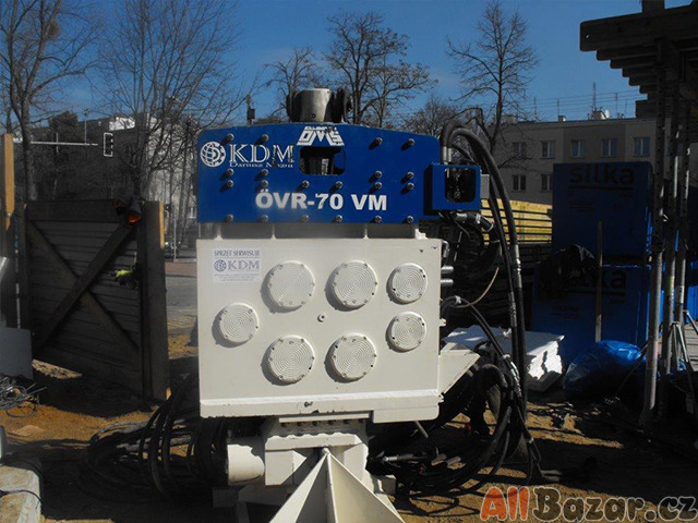 Used vibro hammer OVR 70 VM to work on a crane or piling rig
