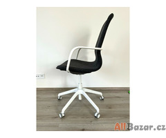 LNGFJÄLL židle s područkami IKEA, tmavě šedá/bílá
